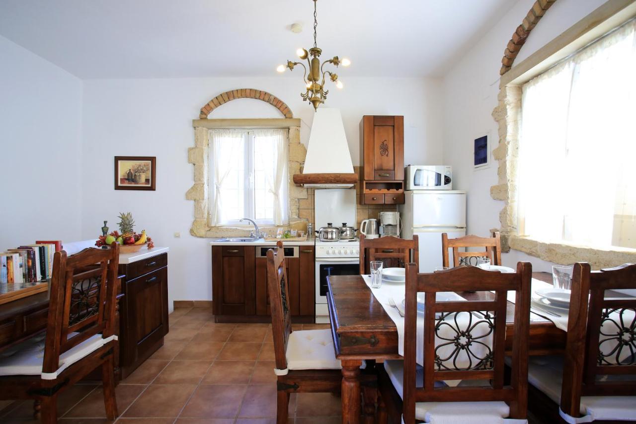 Villa Phaestias Kalamaki  Esterno foto