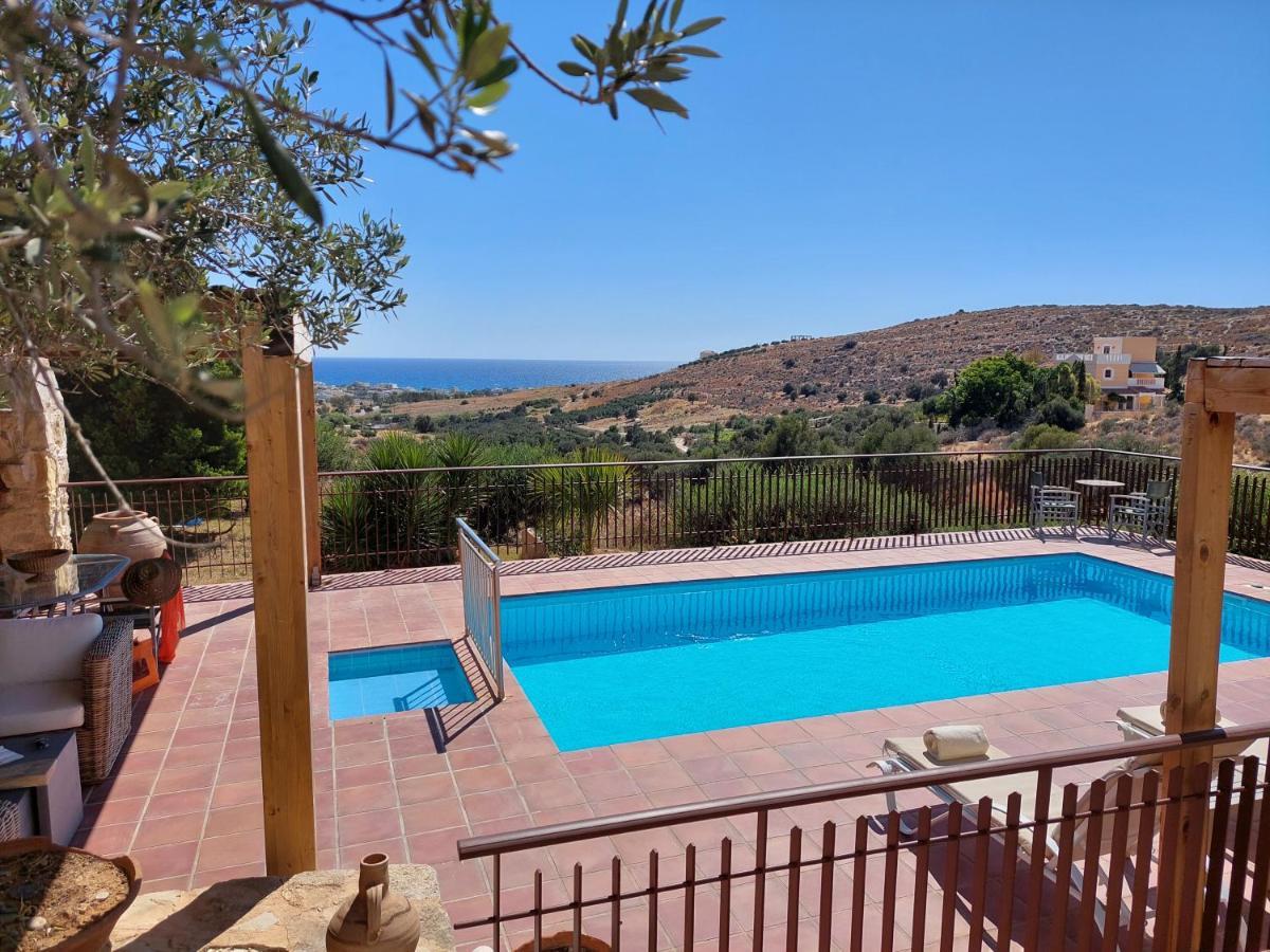 Villa Phaestias Kalamaki  Esterno foto